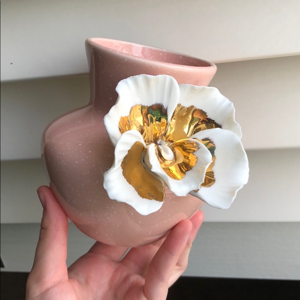 Gorgeous Pink Speckled Anthropologie Vase Pot